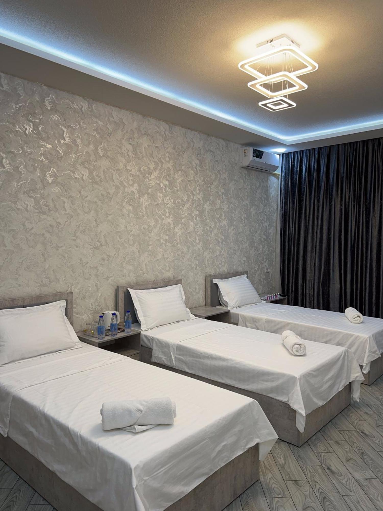 Revel Hotel Taschkent Exterior foto